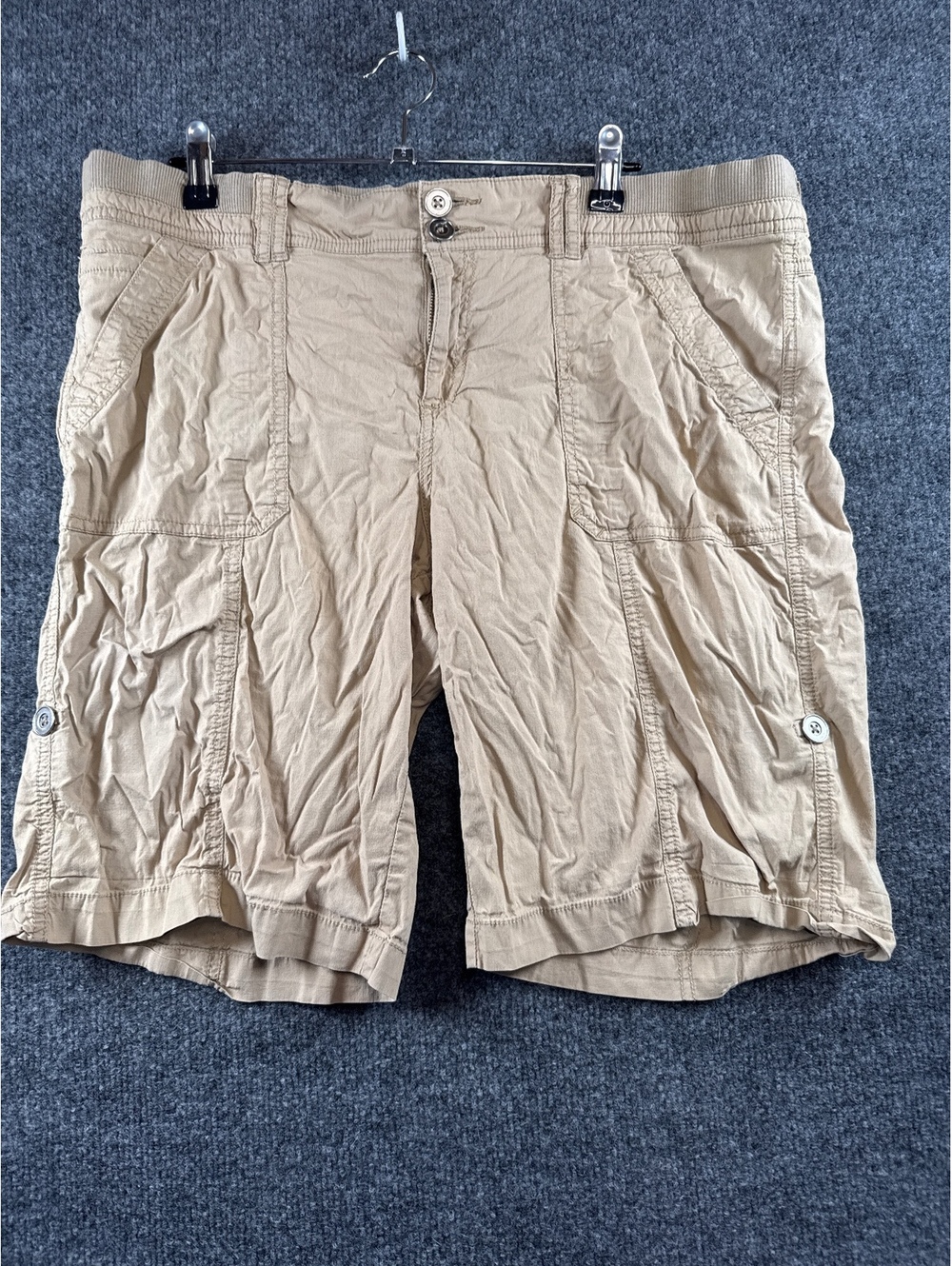 Alpine Design Womens 12 Khaki Cargo Shorts Utility Hiking Outdoor Casual